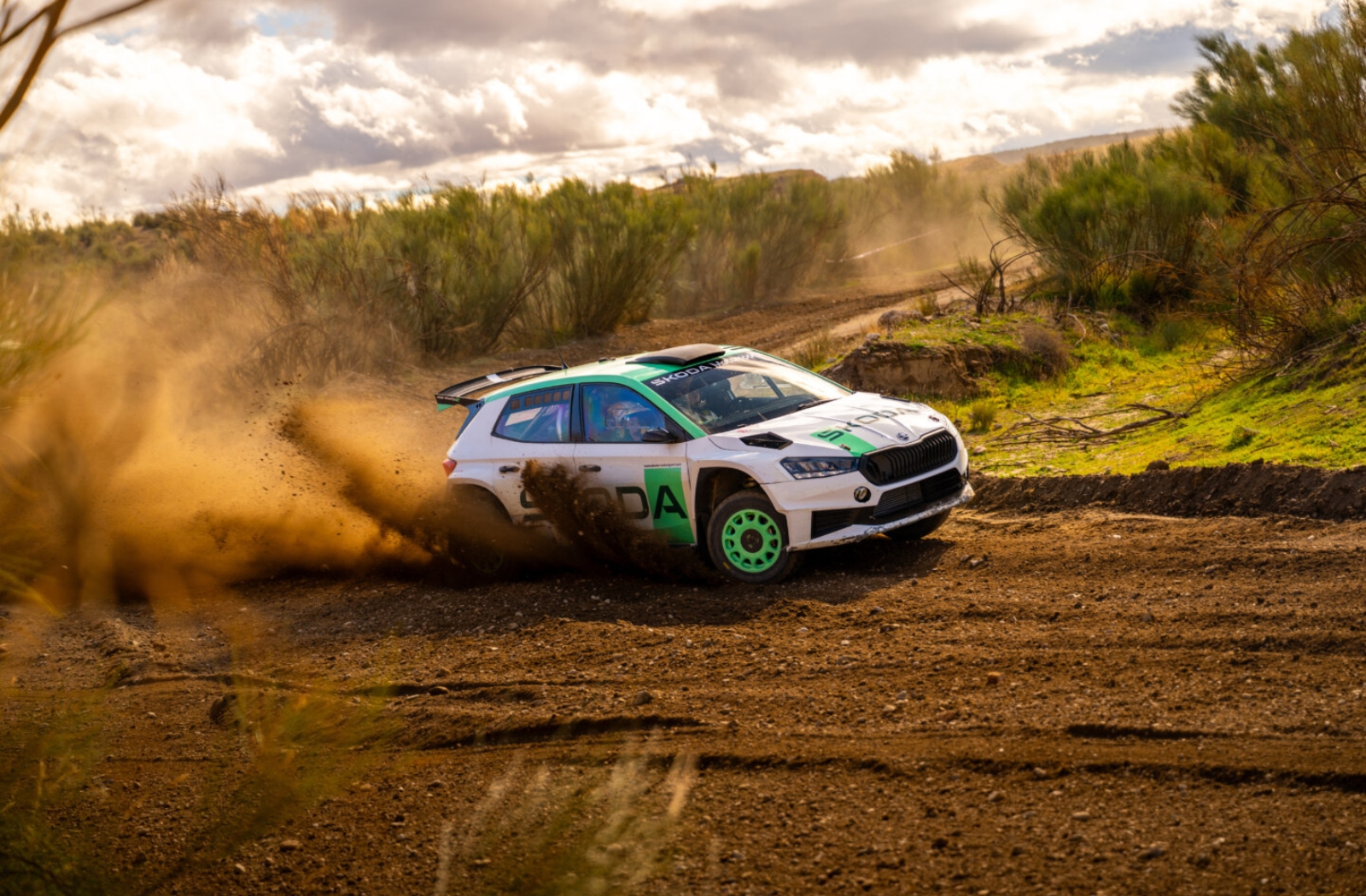 Jak naprawdę testuje się rajdową Škodę? Kulisy, które decydują o zwycięstwach